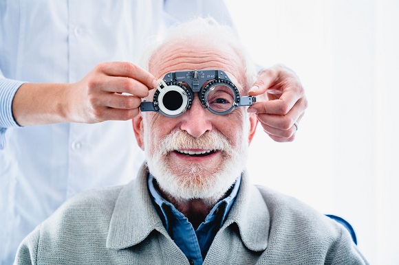 パンオプティクス（3焦点眼内レンズ）とは？白内障とあわせて解説